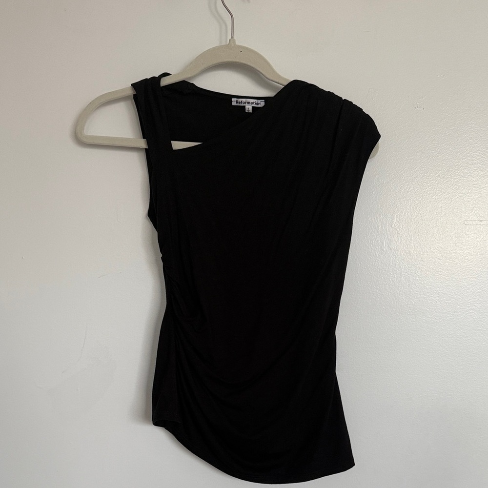 Reformation black tank top size small